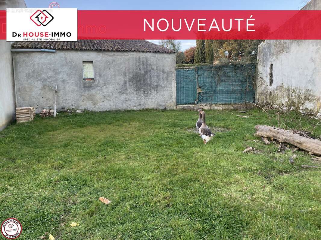 Maison à L&#039;AIGUILLON-SUR-VIE