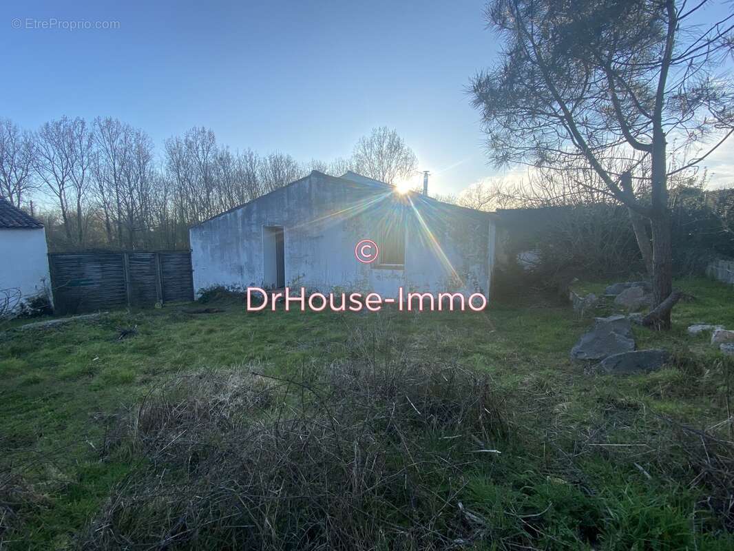 Maison à L&#039;AIGUILLON-SUR-VIE