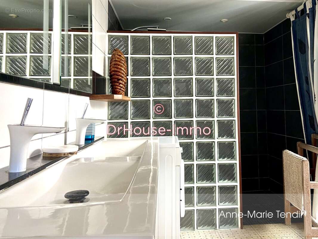 Maison à SAINT-PIERRE