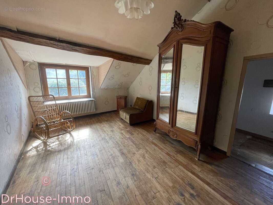 Maison à BAGNEAUX-SUR-LOING