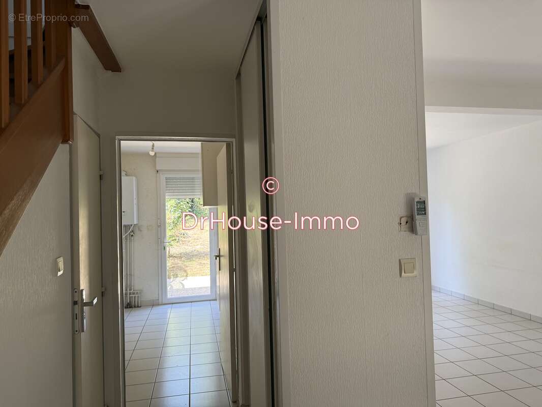 Maison à MIGNE-AUXANCES