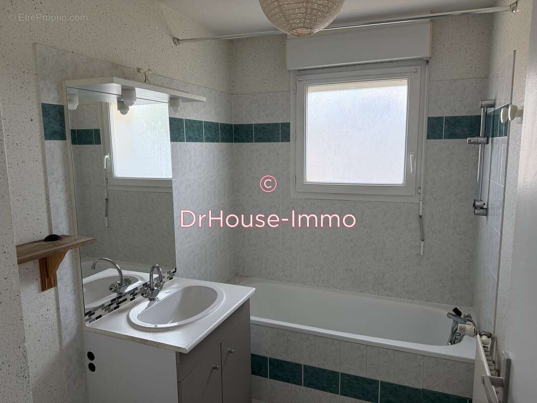 Maison à MIGNE-AUXANCES