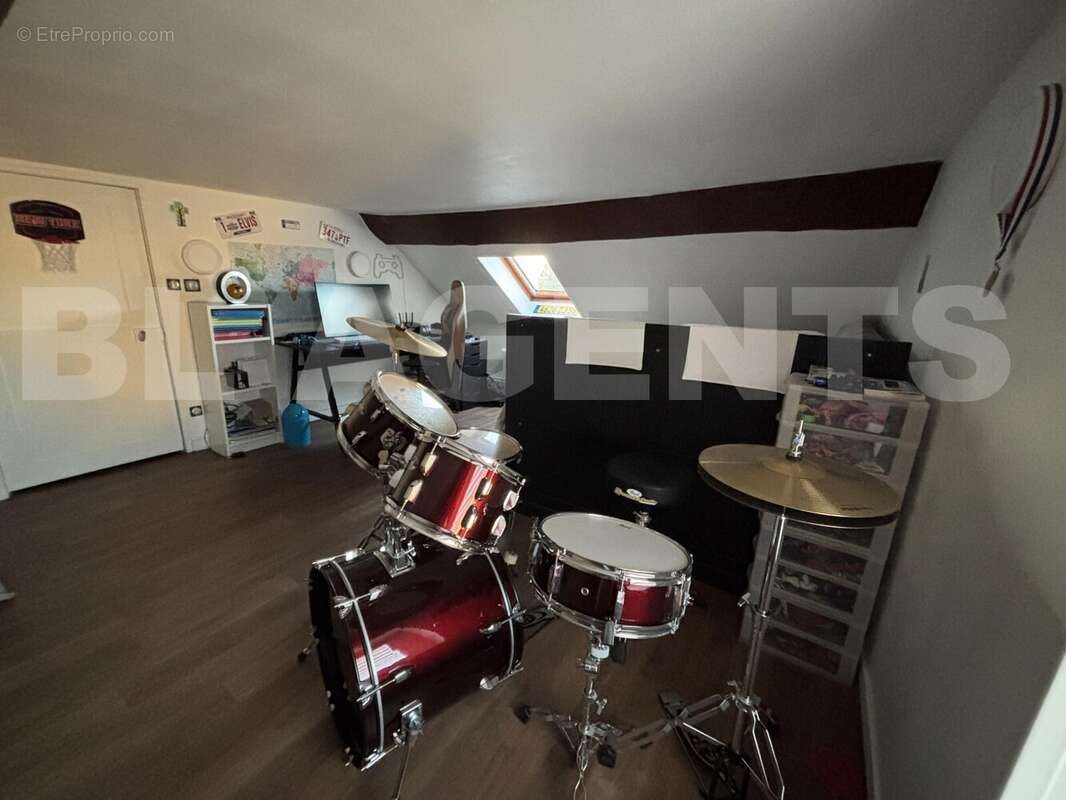 image00018 - Maison à BETZ