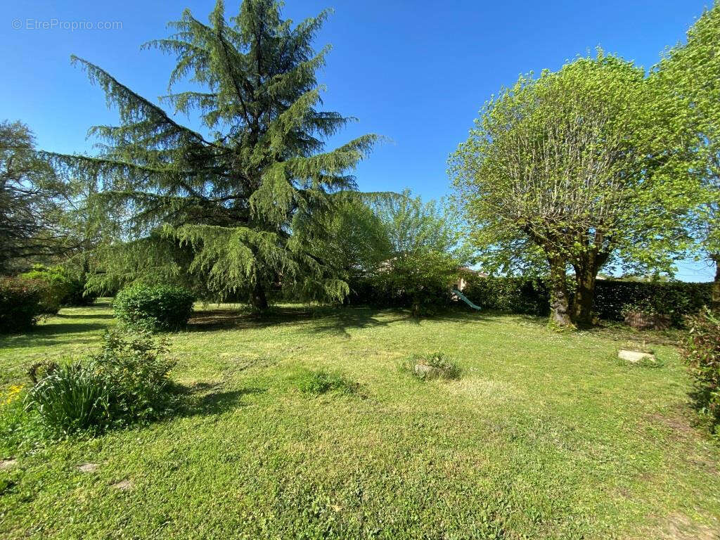 Maison à SAINT-SAVIN