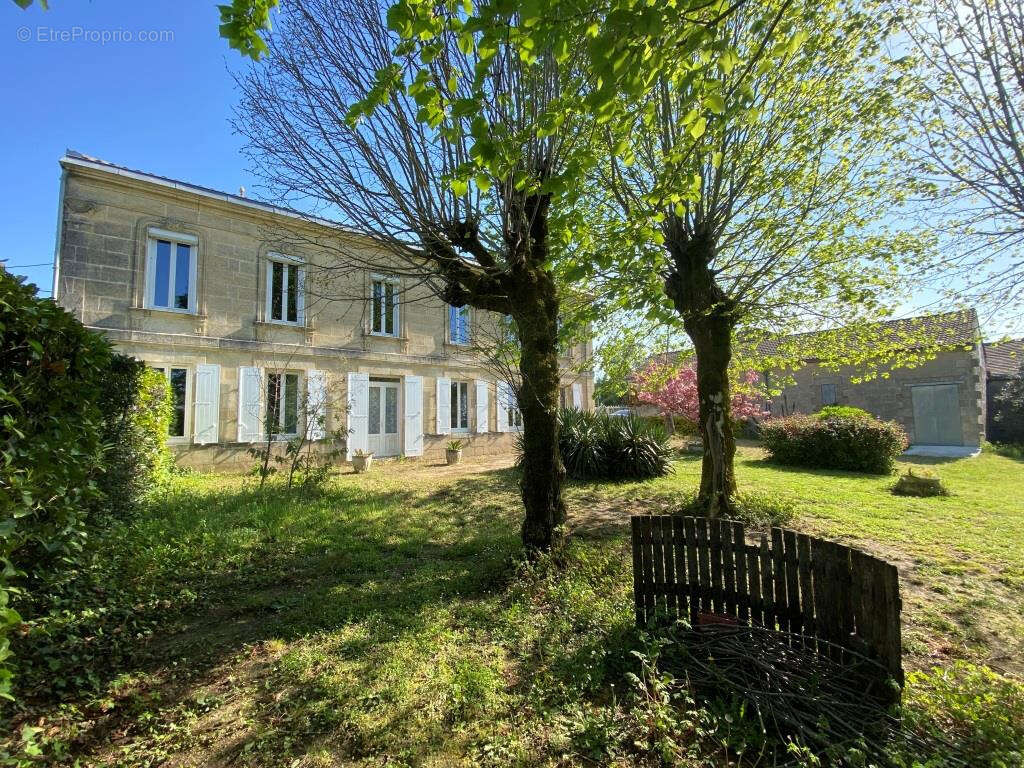 Maison à SAINT-SAVIN