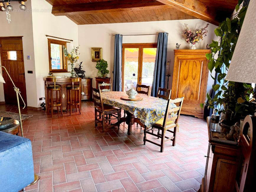 Maison à DRAGUIGNAN