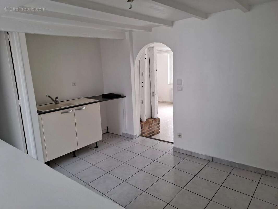 Maison à GRANDVILLIERS