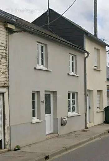 Maison à GRANDVILLIERS