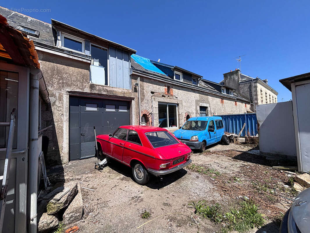 Commerce à CONCARNEAU