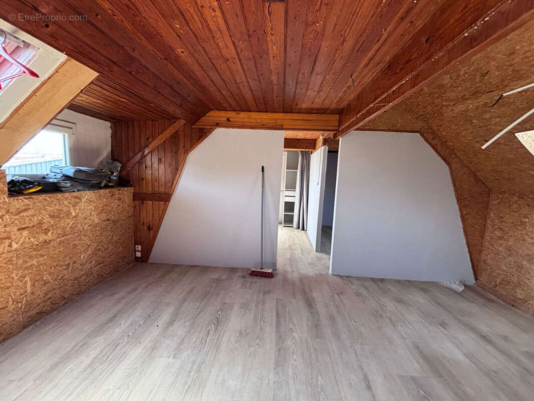 Commerce à CONCARNEAU