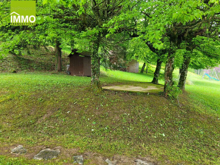 Maison à PANNESSIERES