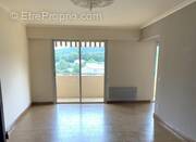   - Appartement à DRAGUIGNAN