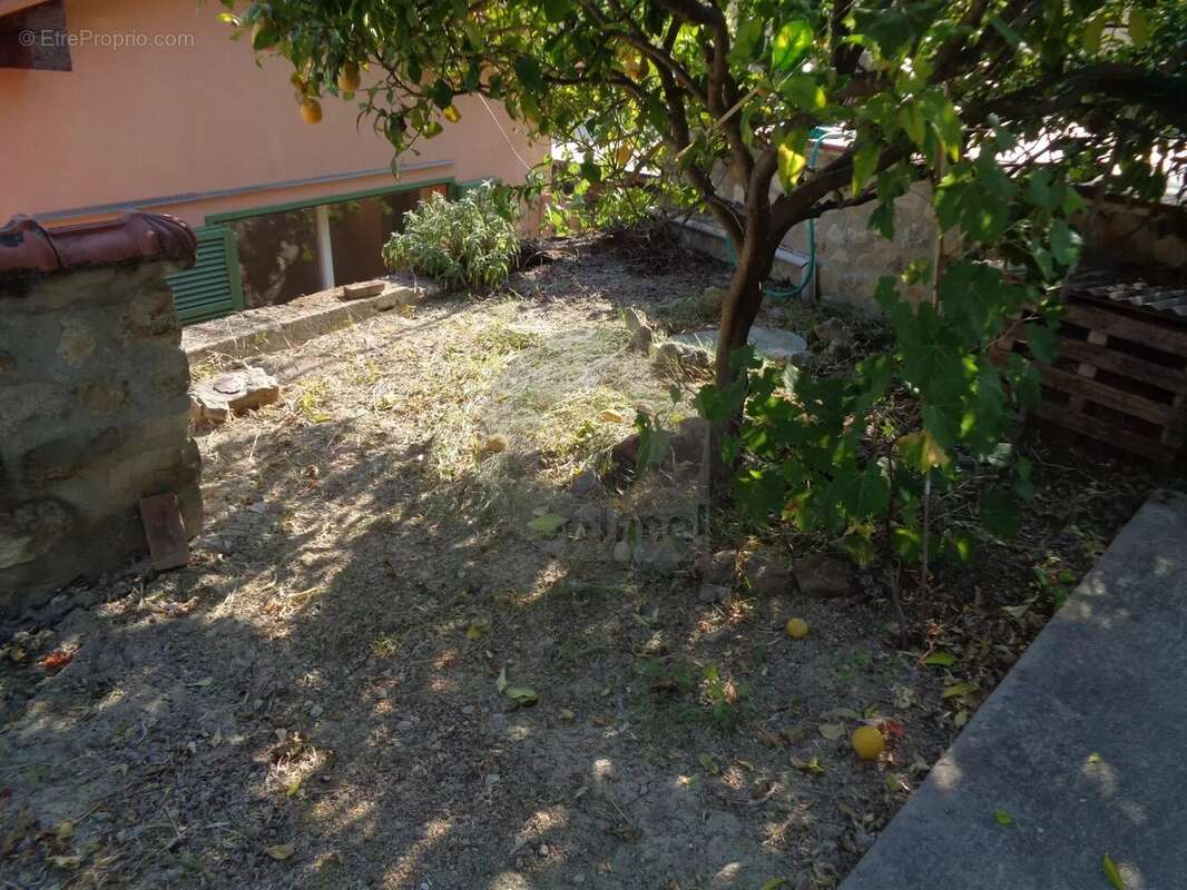 Maison à SAINTE-AGNES