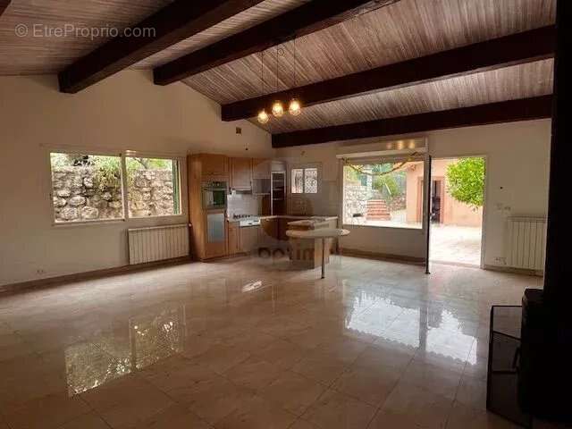 Maison à SAINTE-AGNES