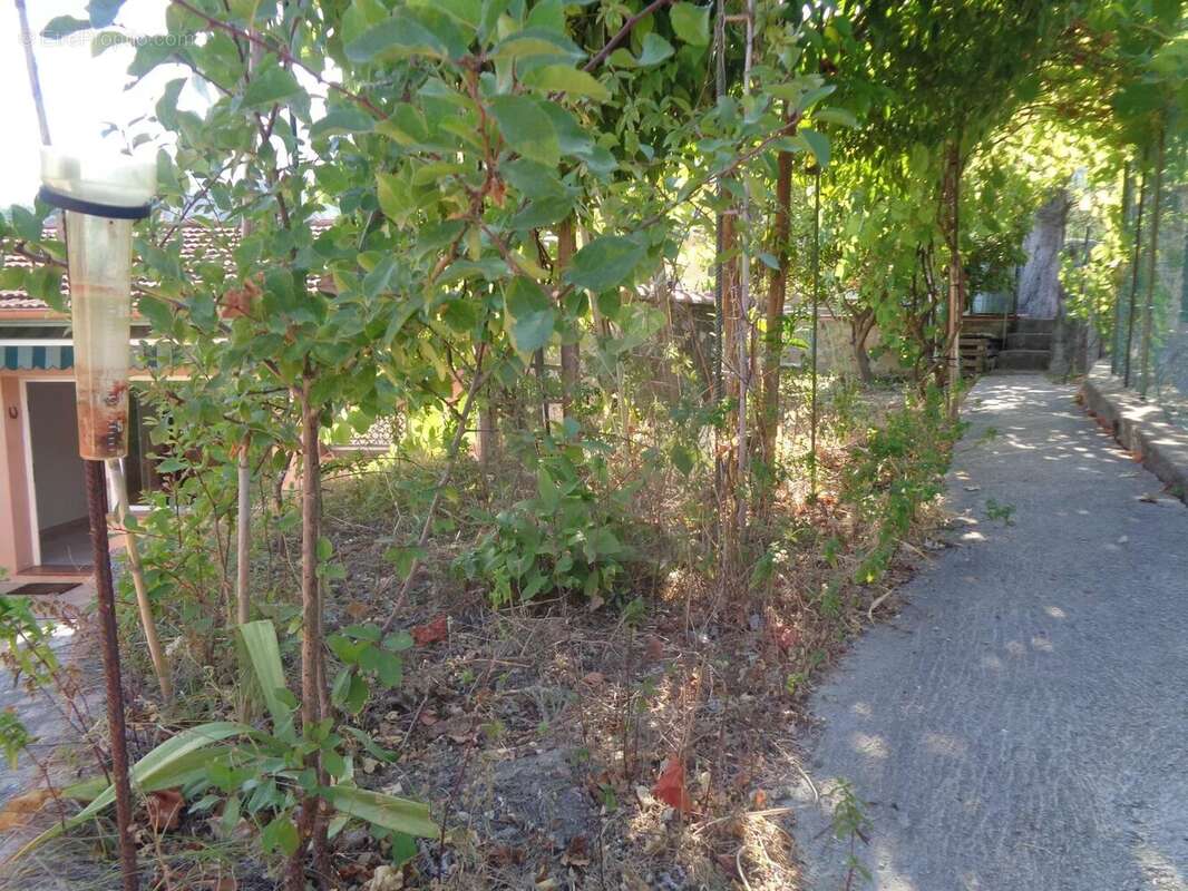 Maison à SAINTE-AGNES