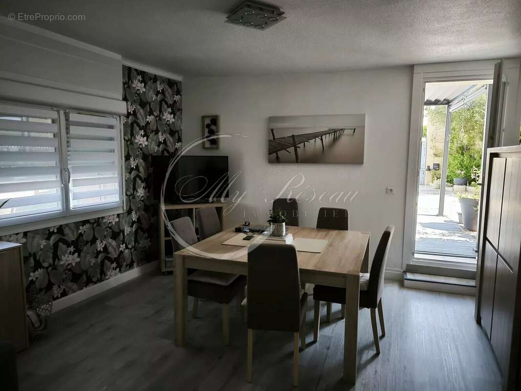 Maison à SAINT-LAURENT-DE-LA-CABRERISSE