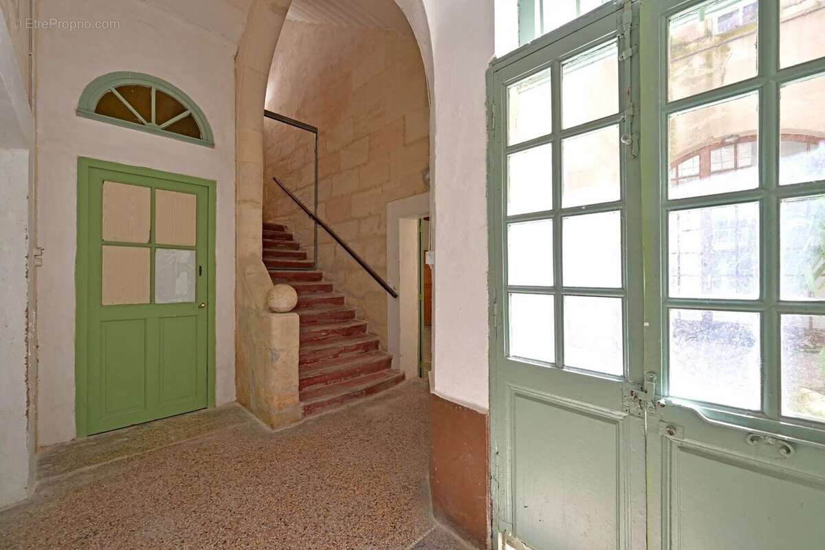 Appartement à ARLES