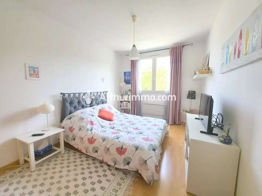 Maison à SAVIGNY-LE-TEMPLE