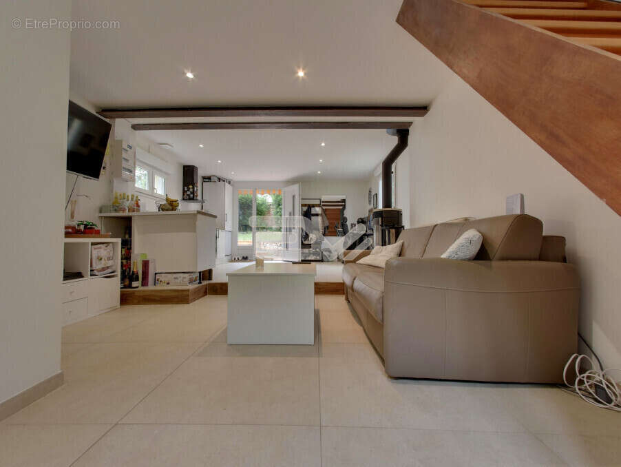 Maison à JONCHERY-SUR-VESLE