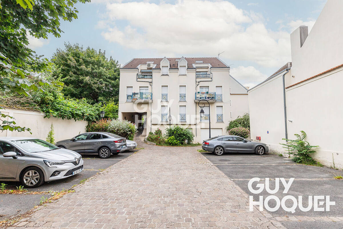 Appartement à SAVIGNY-SUR-ORGE