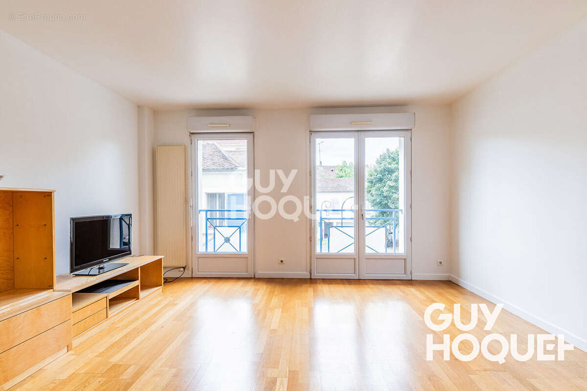 Appartement à SAVIGNY-SUR-ORGE