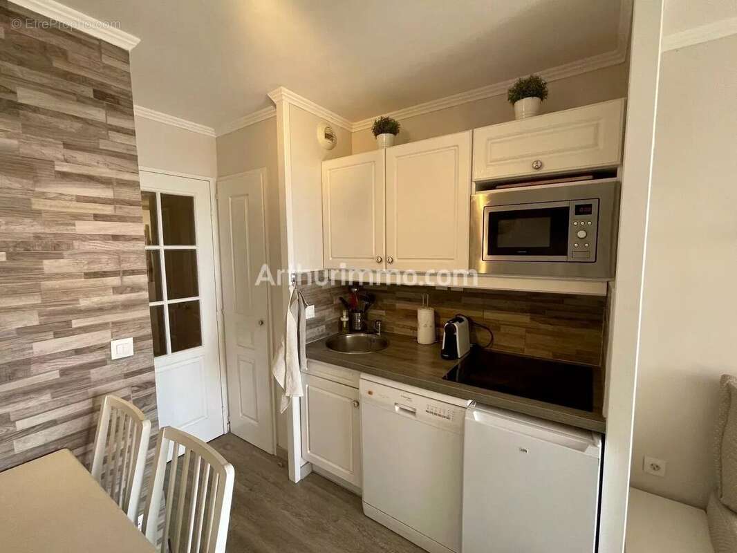 Appartement à GRIMAUD