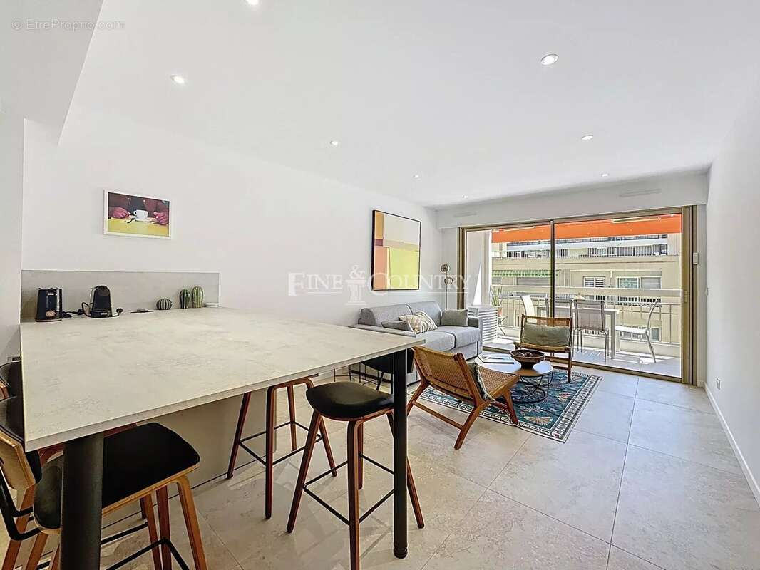 Appartement à CANNES