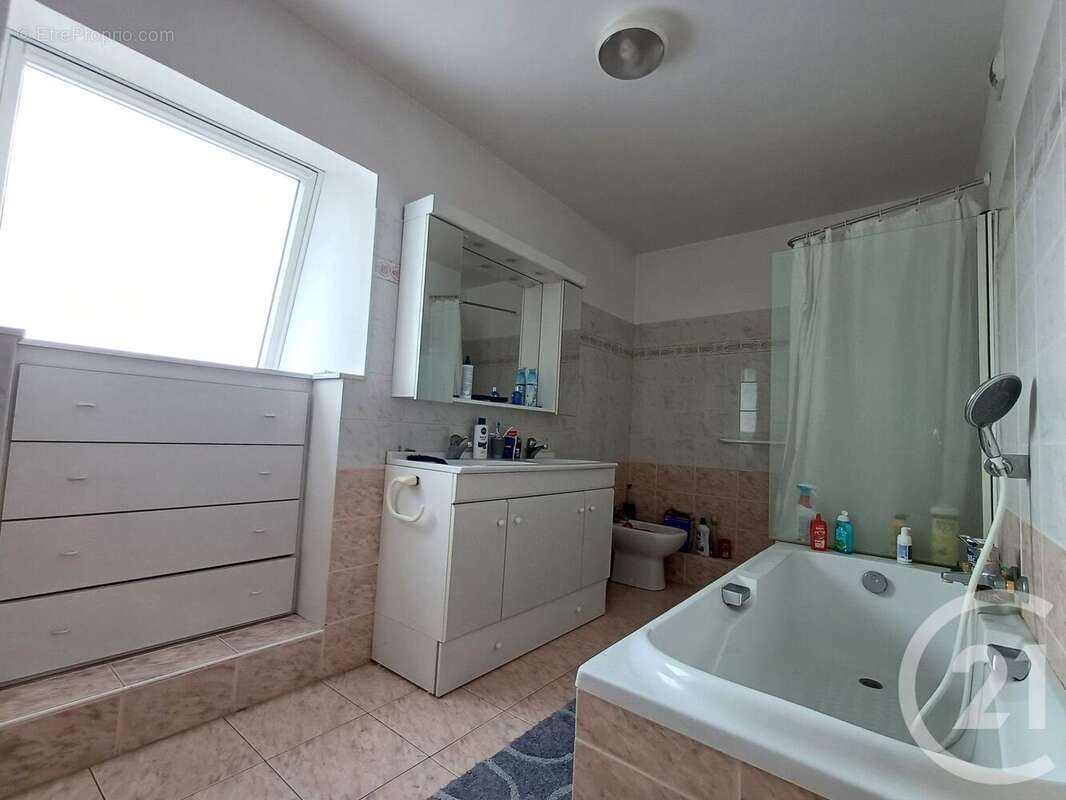 Appartement à CHATEAUDUN