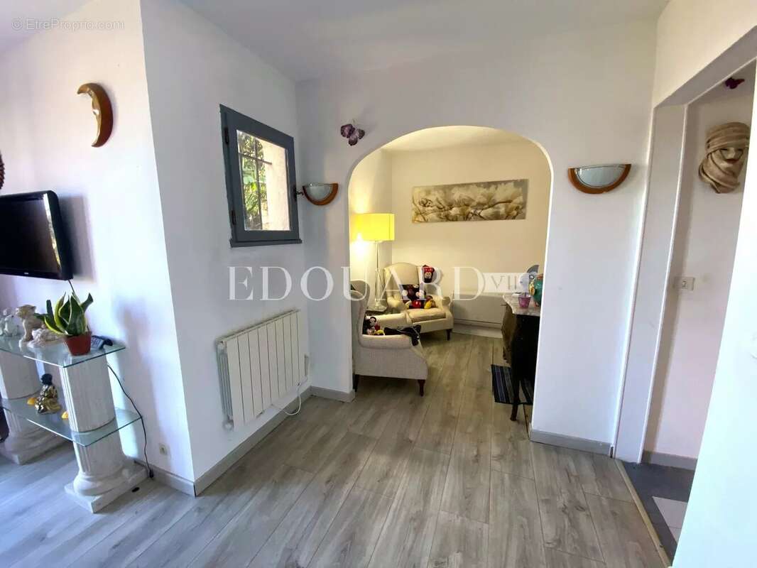 Maison à SAINTE-AGNES