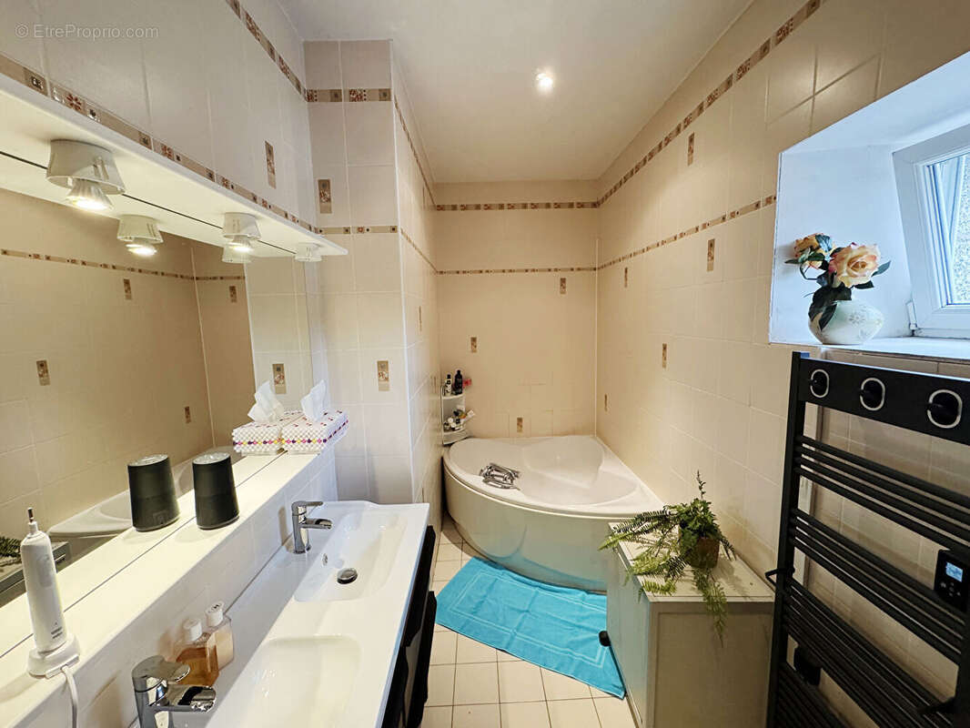 Maison à PLAINE-HAUTE