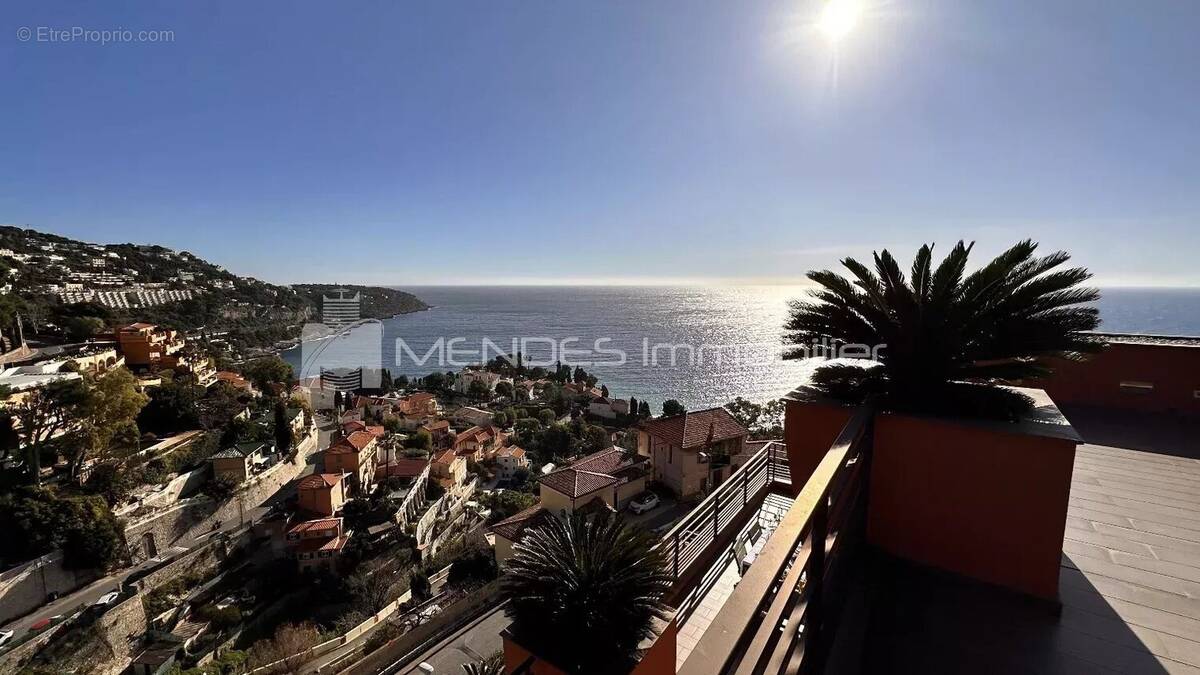 Appartement à ROQUEBRUNE-CAP-MARTIN