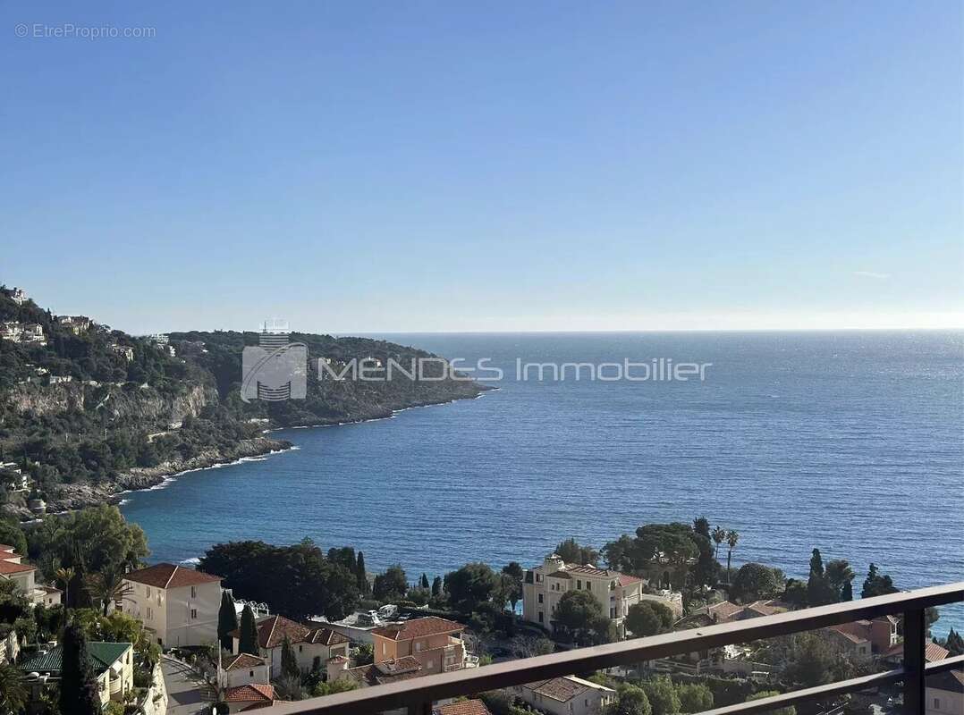 Appartement à ROQUEBRUNE-CAP-MARTIN