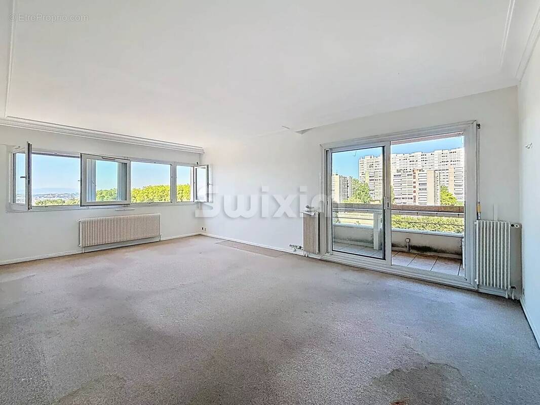 Appartement à CALUIRE-ET-CUIRE