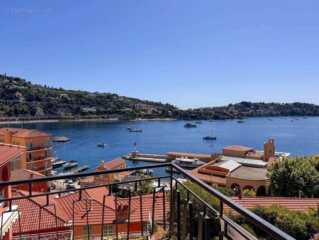 Appartement à VILLEFRANCHE-SUR-MER