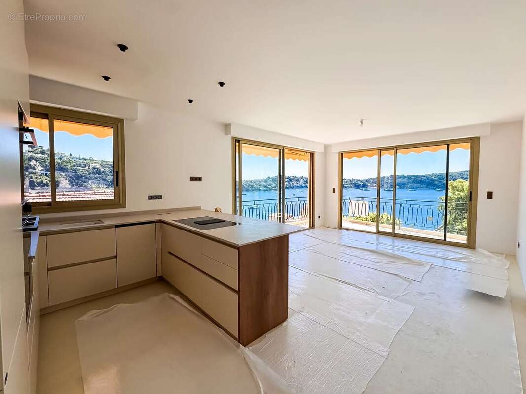 Appartement à VILLEFRANCHE-SUR-MER
