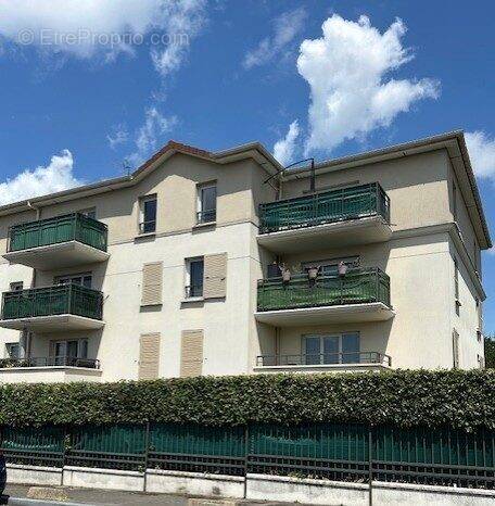 Appartement à BONNEUIL-EN-FRANCE