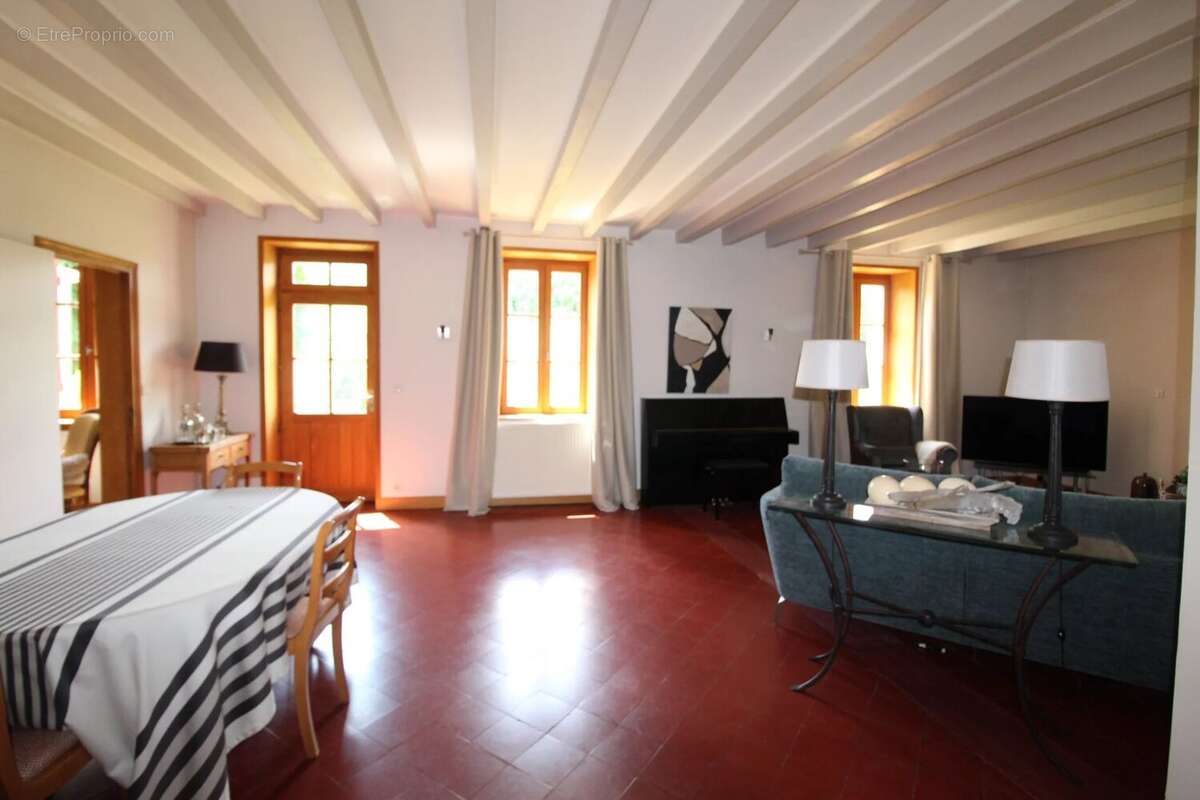 Maison à CHALON-SUR-SAONE