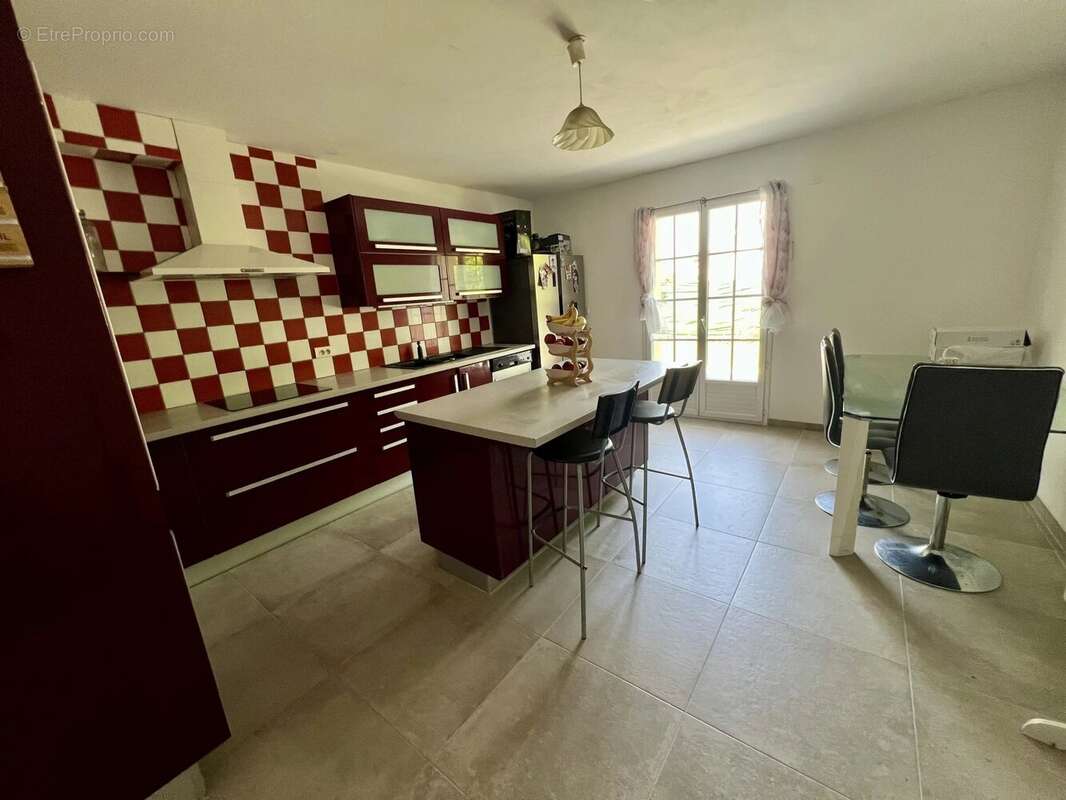 Maison à CHALON-SUR-SAONE