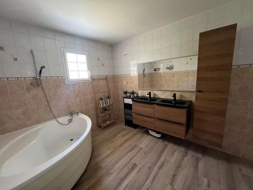 Maison à CHALON-SUR-SAONE