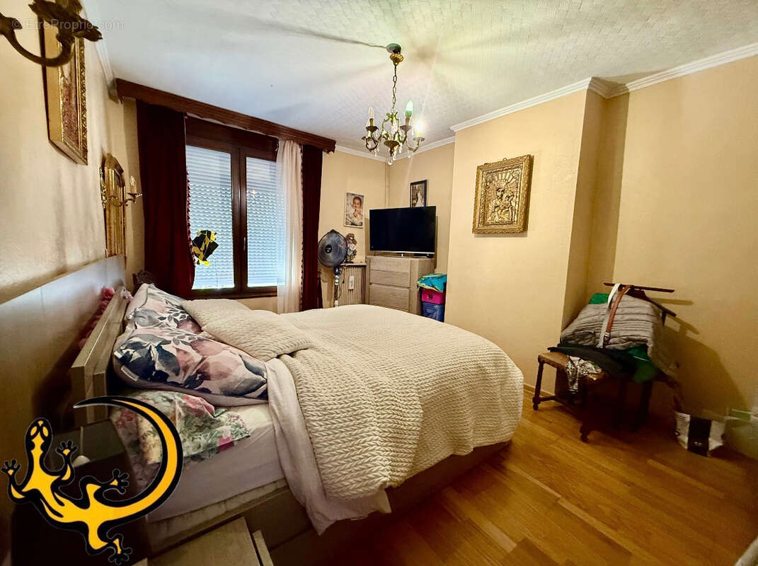 Maison à VILLERS-COTTERETS