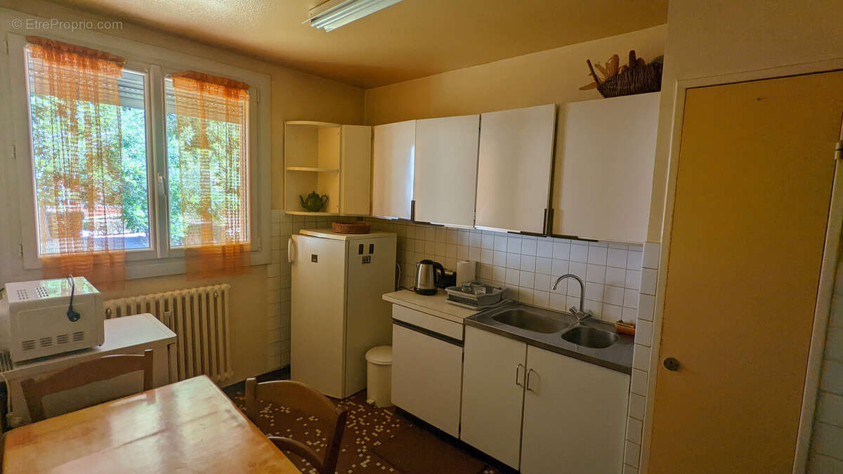 Appartement à CHENOVE