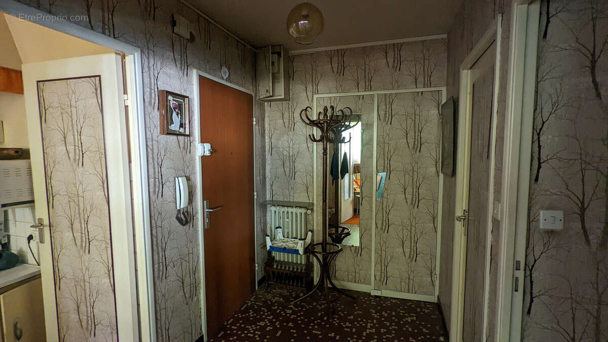 Appartement à CHENOVE
