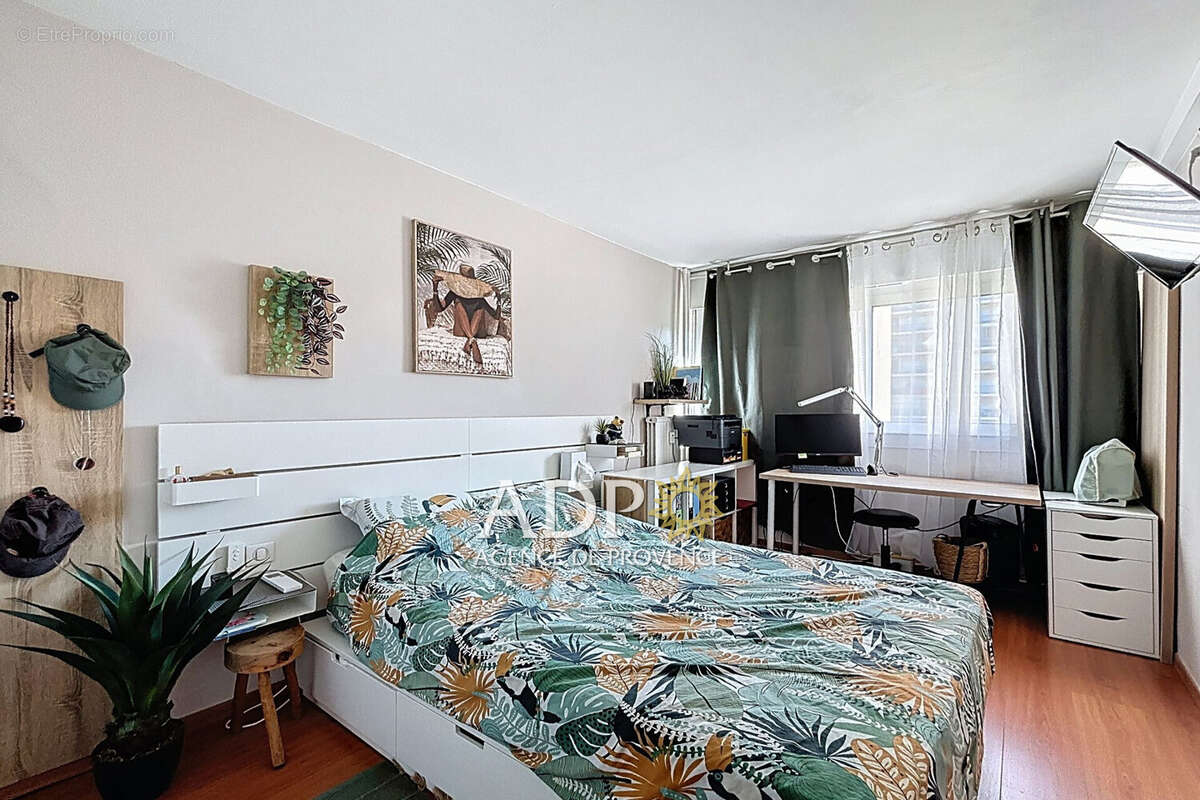 Appartement à LE CANNET