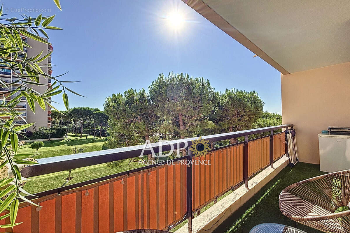 Appartement à LE CANNET