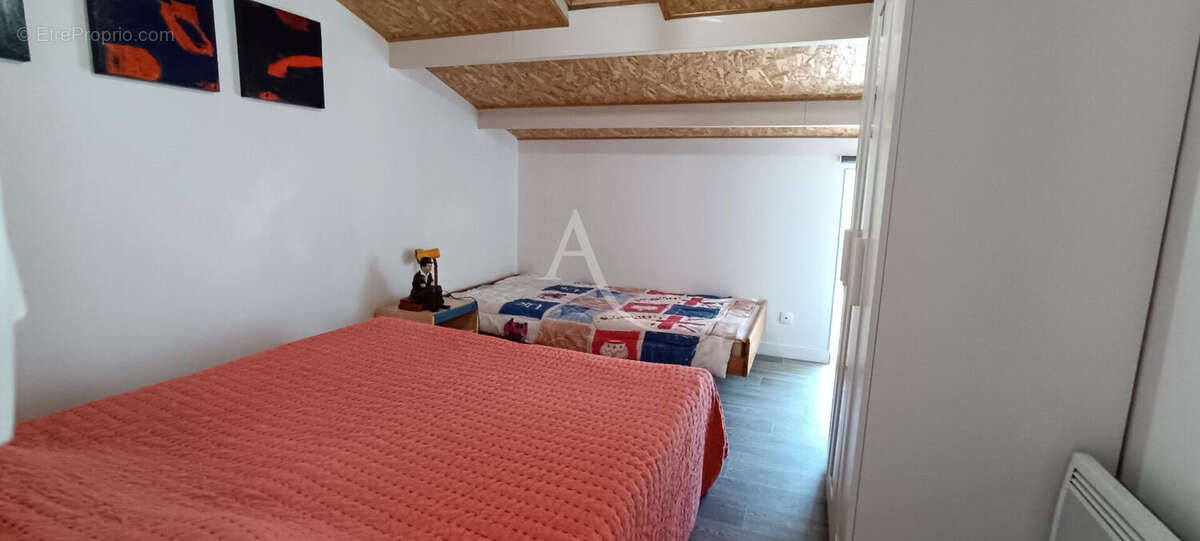 Maison à PORT-DES-BARQUES