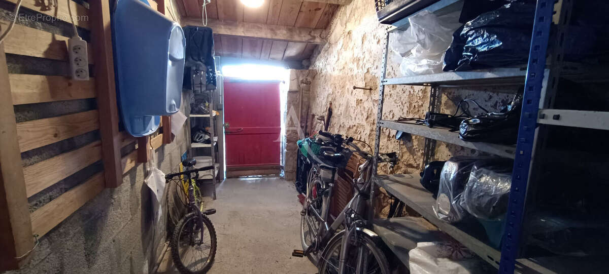 Maison à PORT-DES-BARQUES