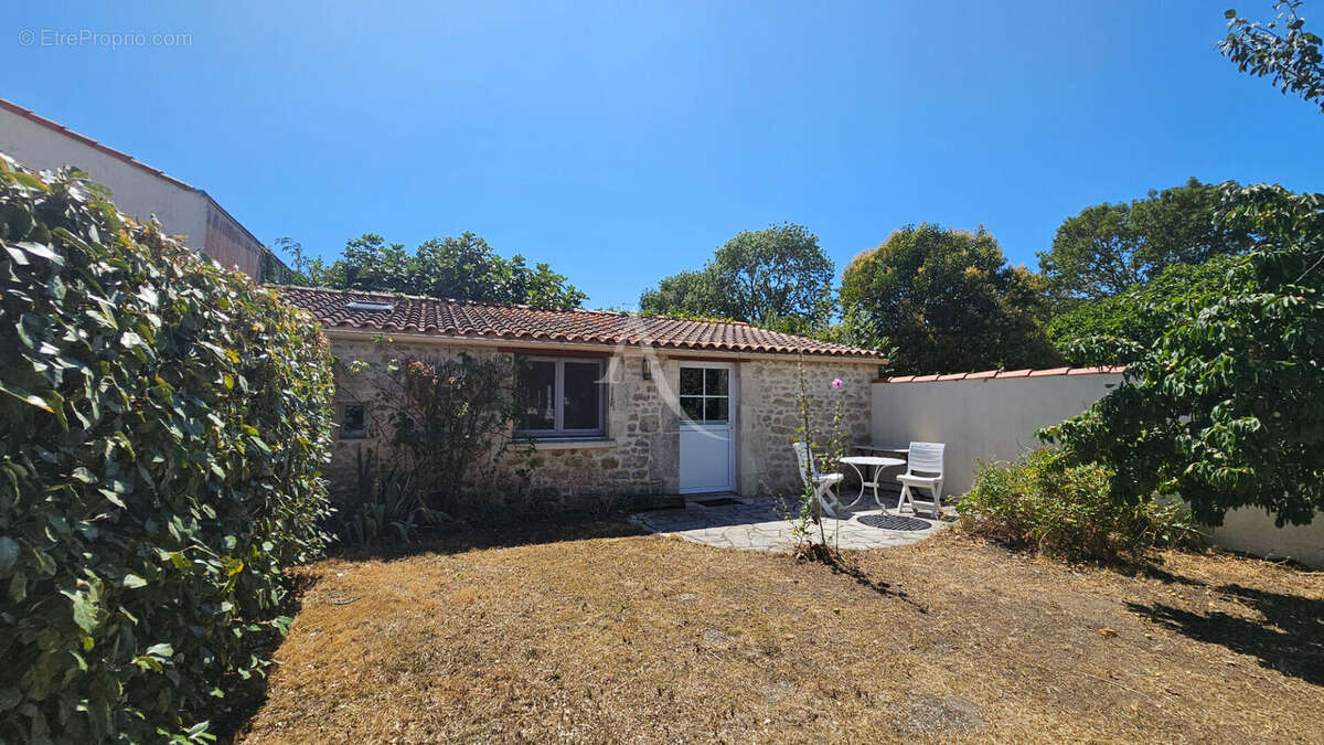 Maison à PORT-DES-BARQUES