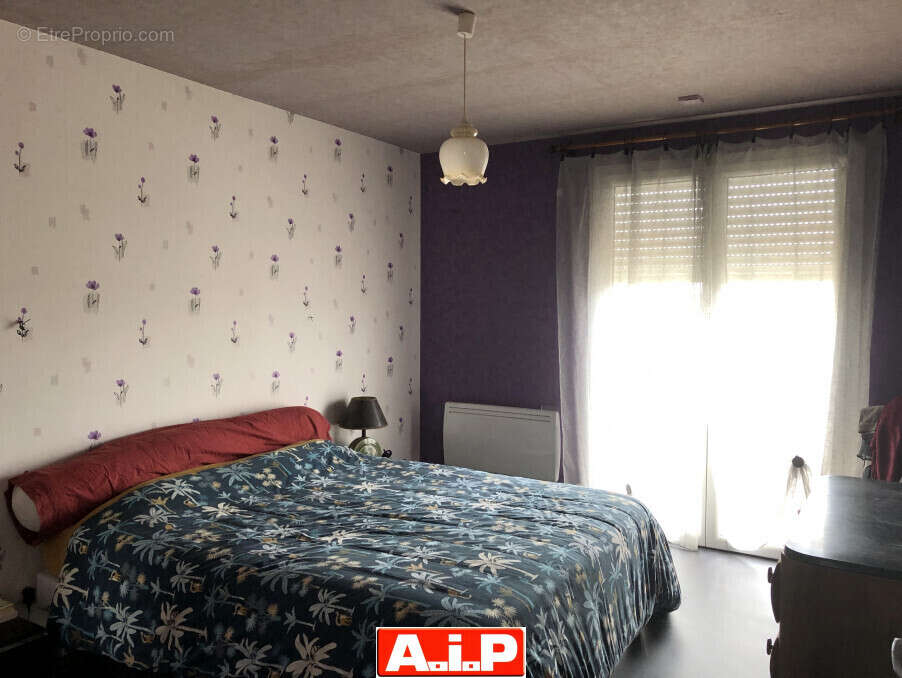 Maison à SAINT-MESMIN