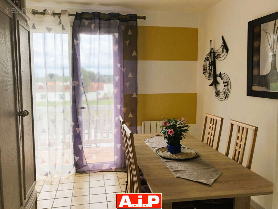 Maison à SAINT-MESMIN