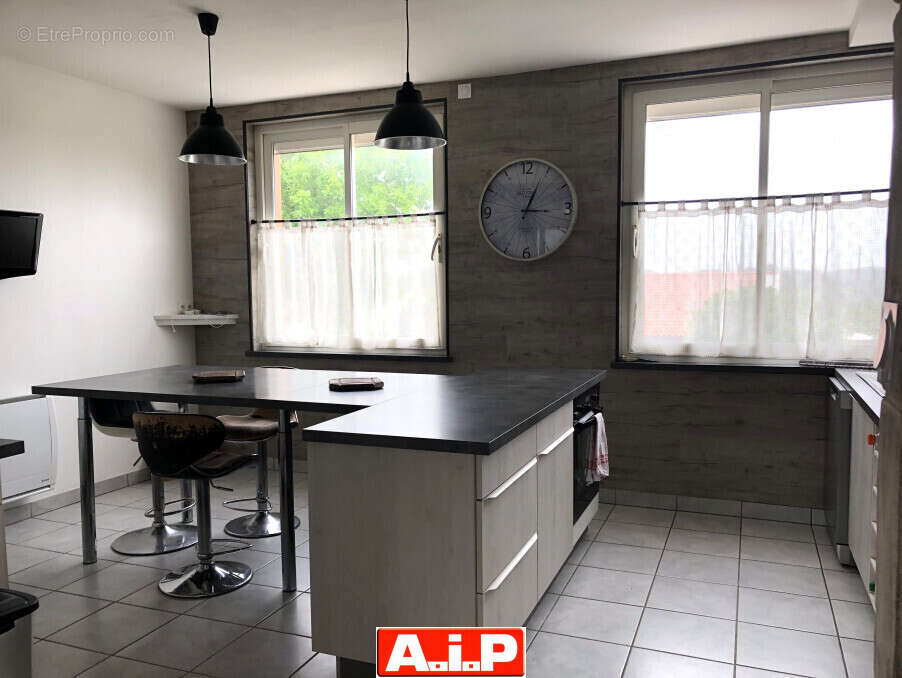 Maison à SAINT-MESMIN